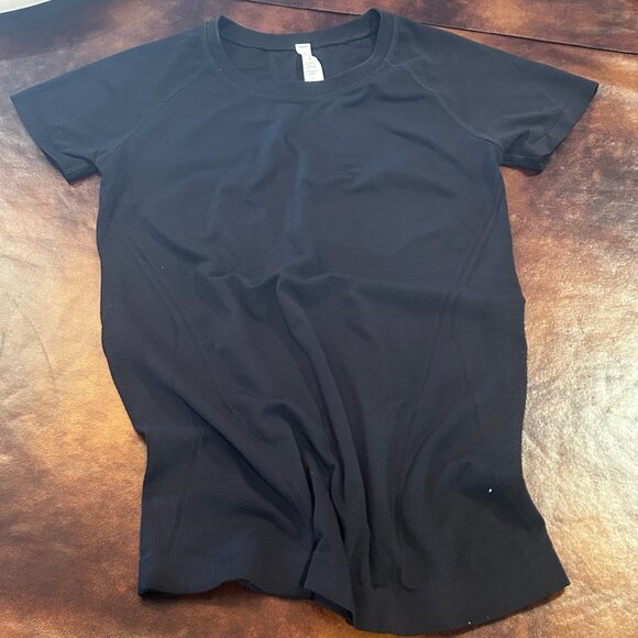 NWOT Athleta Momentum Seamless Tee Fitted Top - Picture 6 of 9